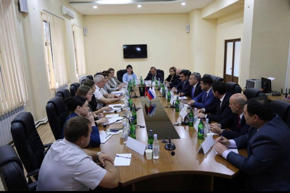 Մեկնարկել են «Ռոսսելխոզնադզոր»-ի հետ համատեղ աշխատանքները հայկական ձեռնարկություններում