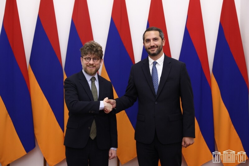 რუბინიანმა და დეკოტინიმ სომხეთ-საფრანგეთის ურთიერთობების გაფართოების შესაძლებლობები განიხილეს
