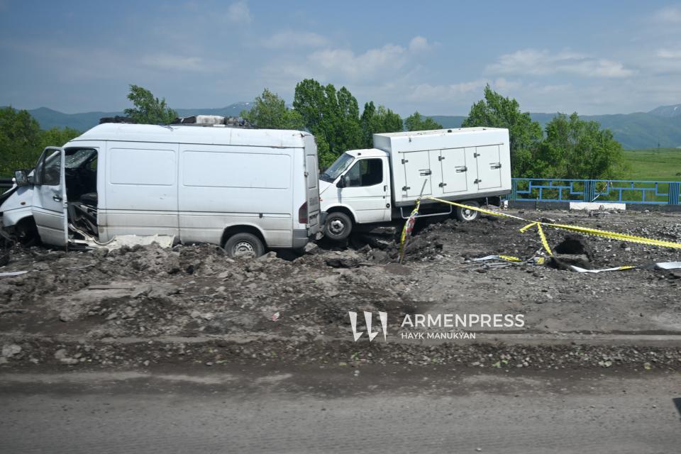 На автодороге Ереван — Севан в результате удара молнии обрушился мост: пострадавших нет