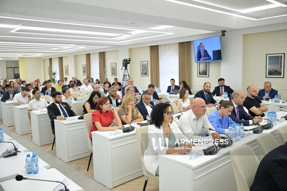Երևանի քաղաքապետարանի գործակարգավարական խորհրդակցություն