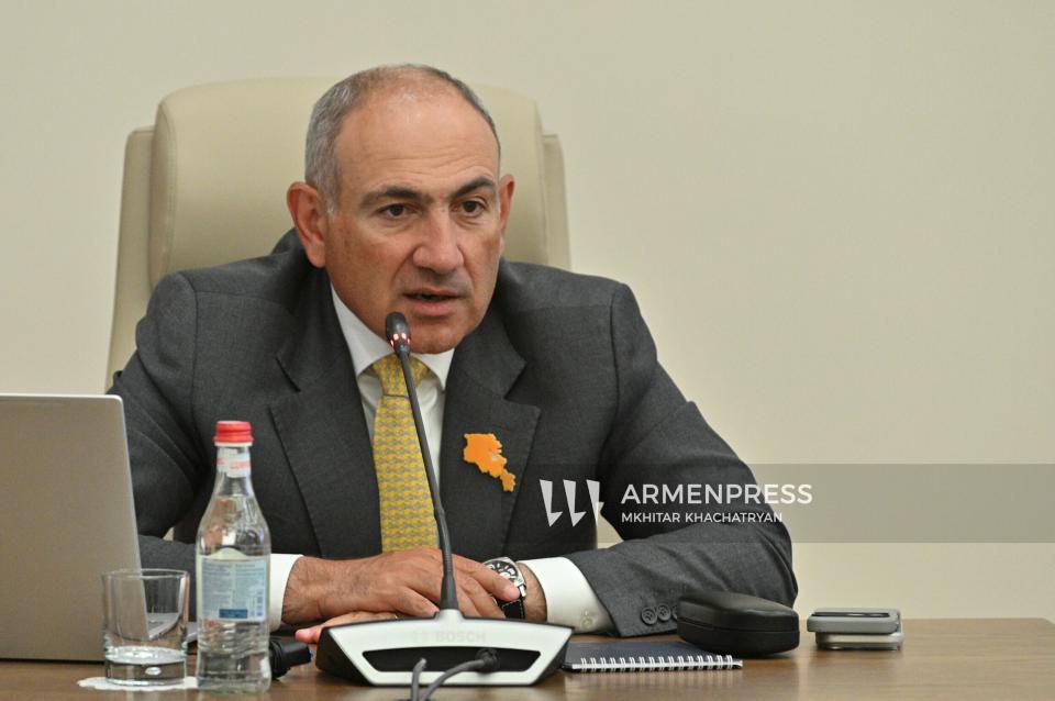 Премьер-министр Армении не видит необходимости реагировать на признание со стороны Израиля Геноцида армян