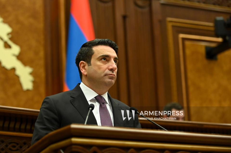 Պատմություն կերտեցինք միասին. Ալեն Սիմոնյանը ԱԺ ամբիոնից հանդես է եկել վերջին ելույթով