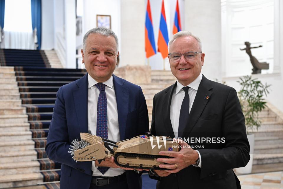 ԵՄ-ն Հայաստանին է նվիրաբերել նոր սերնդի ականազերծման մեքենա․ այն կօգտագործվի նաև սահմանազատման գործընթացում