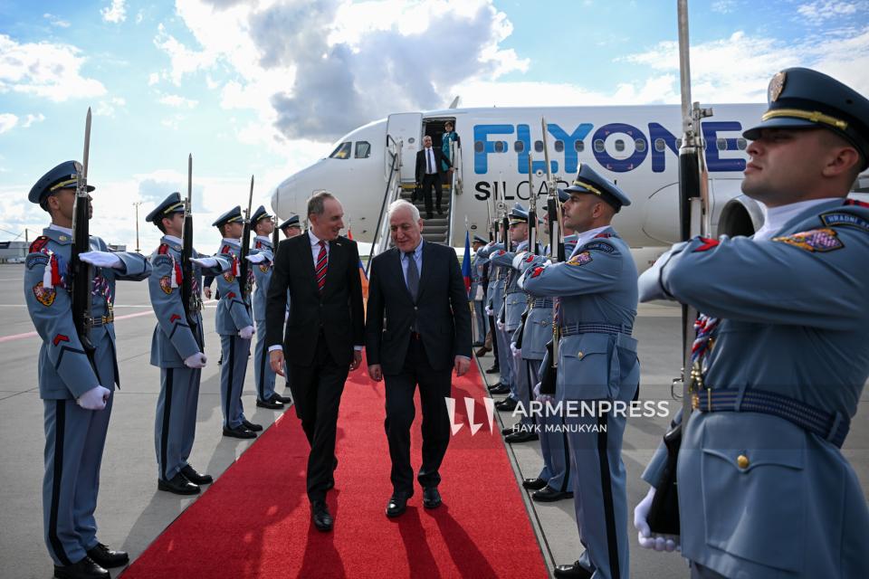 Armenian President Vahagn Khachaturyan arrives in Czech Republic