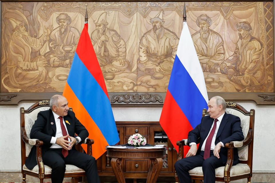 Kremlin reveals agenda of upcoming Pashinyan-Putin meeting