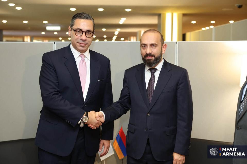 Հայաստանի ԱԳՄԱ նախարարն ու Կիպրոսի ԱԳ նախարարը քննարկել են բարձր տեխնոլոգիաների ու առևտրատնտեսական ոլորտներում համագործակցության ընդլայնումը