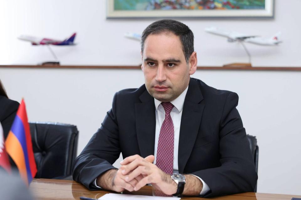 ՀՀ ՏԿԵ նախարարն ու Կատարի դեսպանը քննարկել են երկու երկրների միջև տրանսպորտային համագործակցության ընդլայնման հնարավորությունը