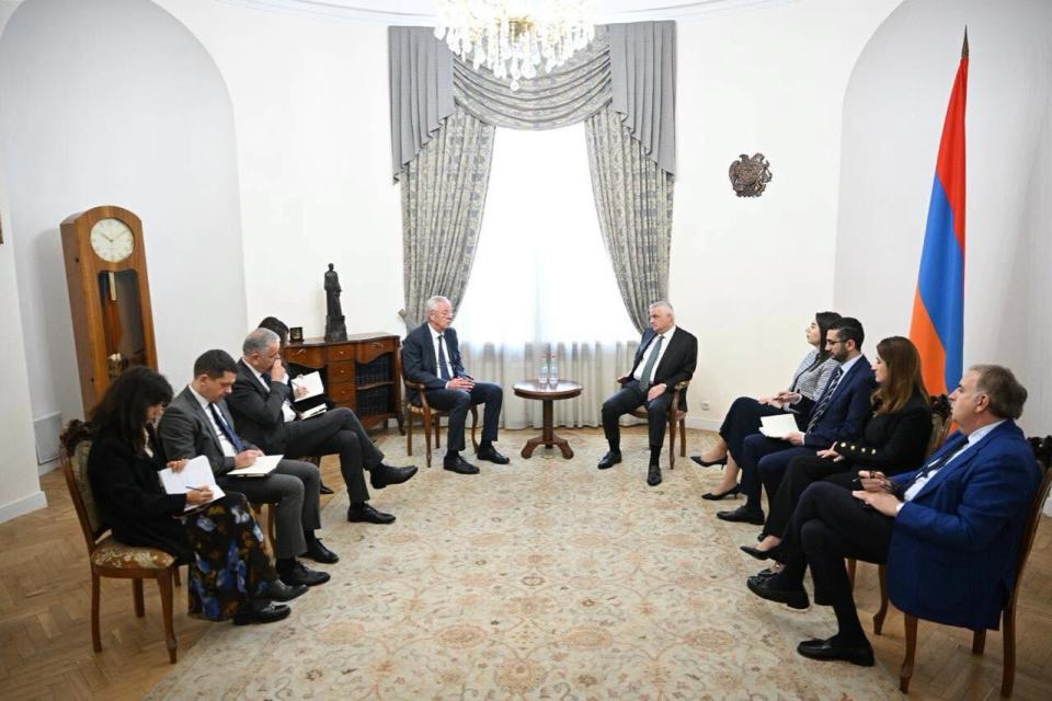 Մհեր Գրիգորյանն ու Յոհաննես Լուխները քննարկել են վիզաների ազատականացման գործընթացը
