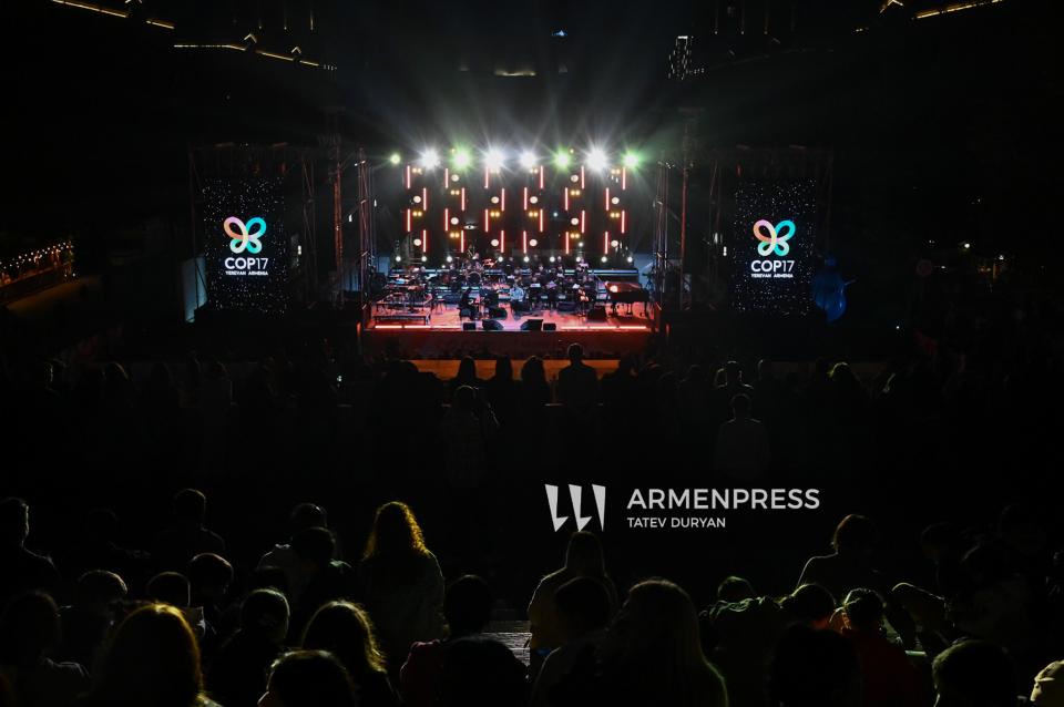 Concert marks COP17’s closing in Yerevan