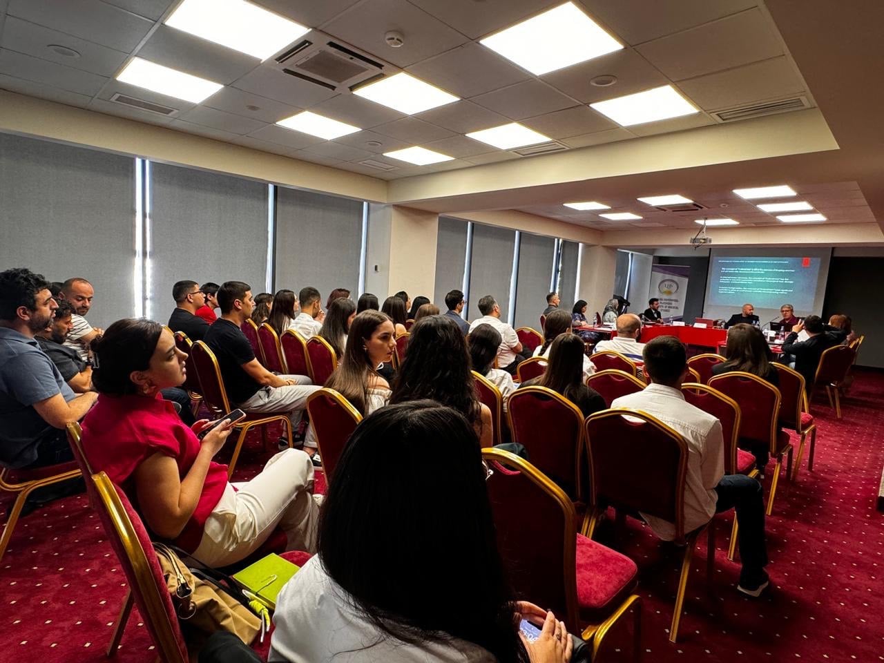 9f6f9843-6dd6-4dd7-a3eb-b2599017bb35.jpg (177 KB)