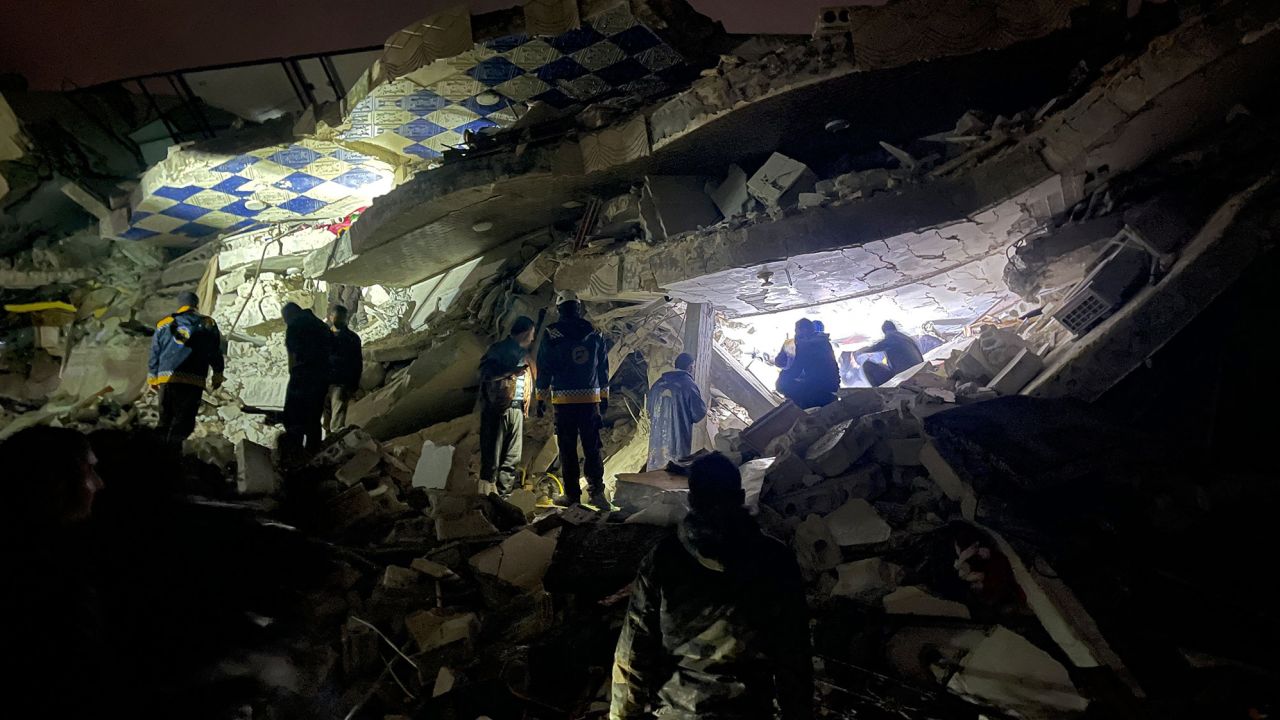 7,4-magnitude earthquake: Turkey death toll climbs to 284, Syria death toll at 237