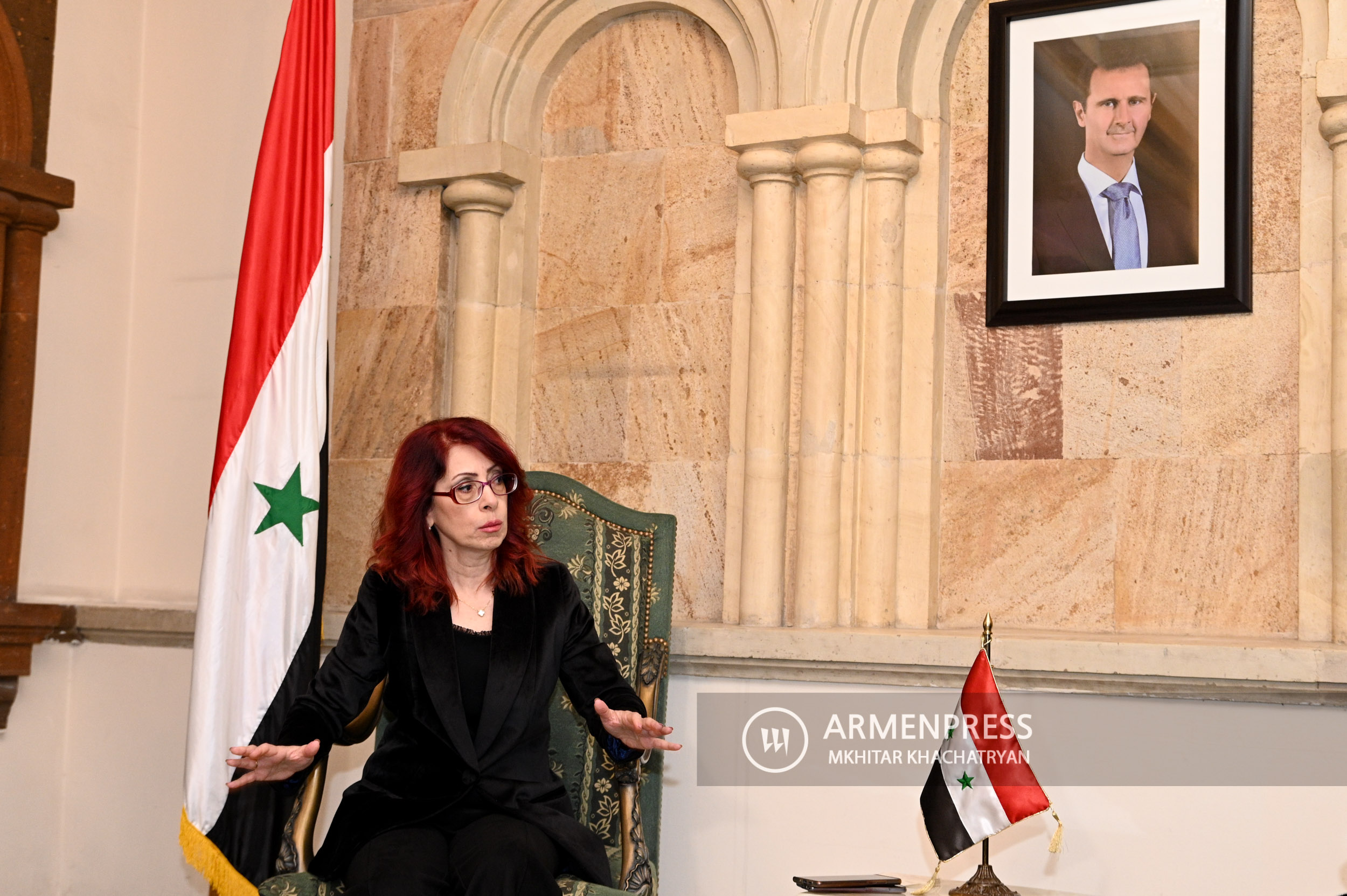 Kedutaan Besar Suriah di Armenia mengadakan penggalangan dana.  wawancara duta besar