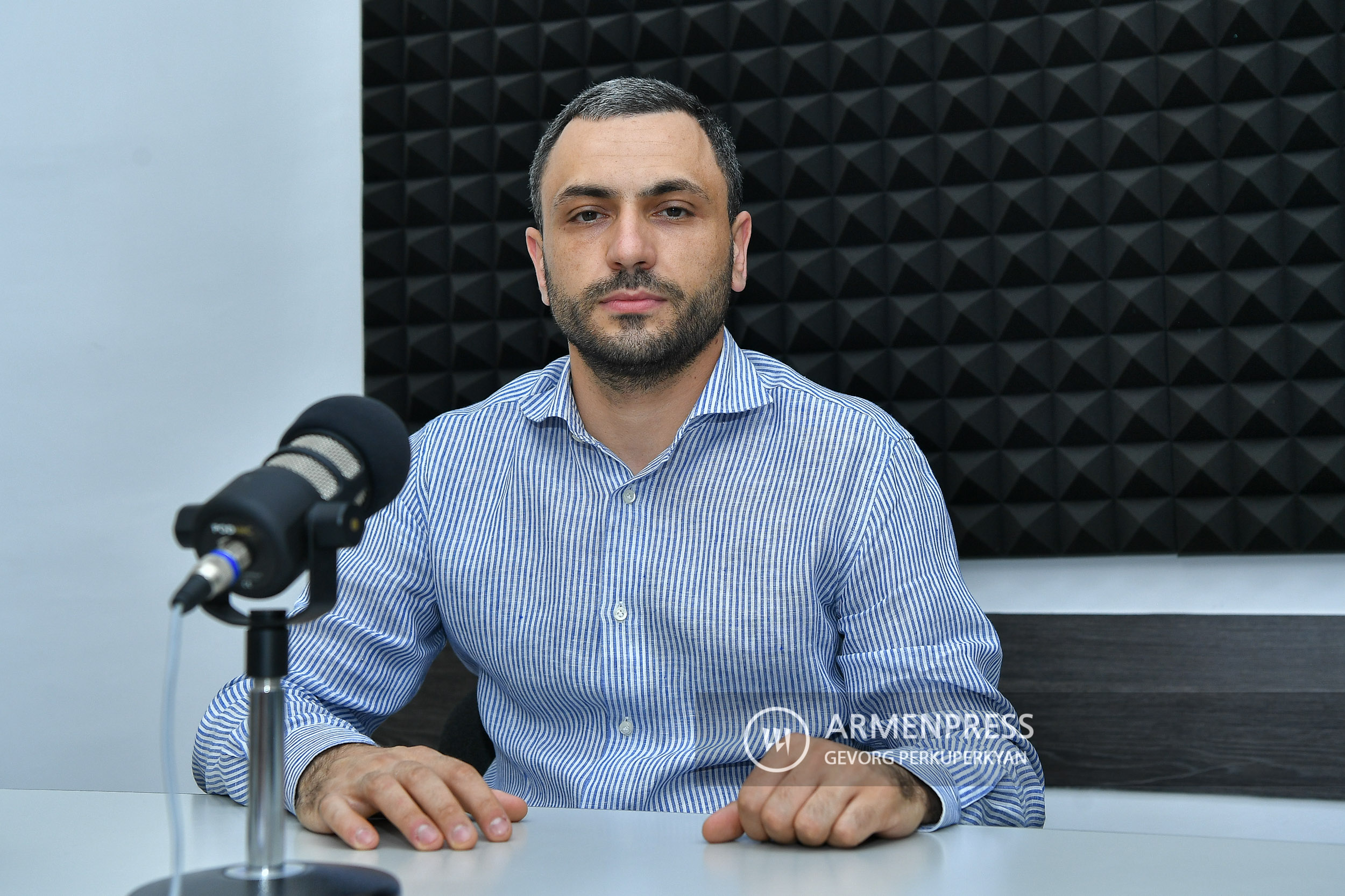 GEV_0781.JPG (883 KB)