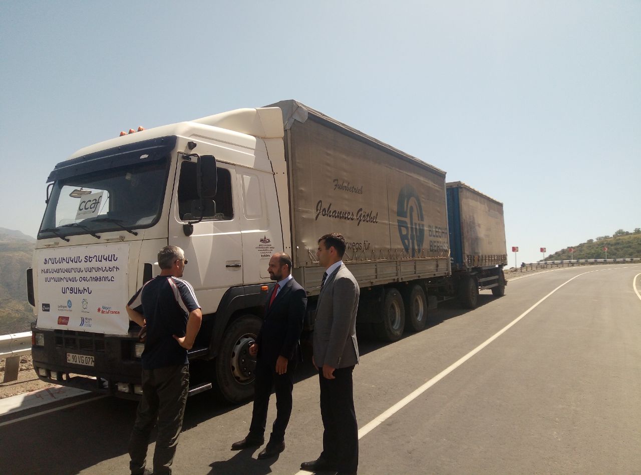 Ряд регионов Франции присоединились к инициативе правительства Армении 
отправки гуманитарной помощи в Нагорный Карабах