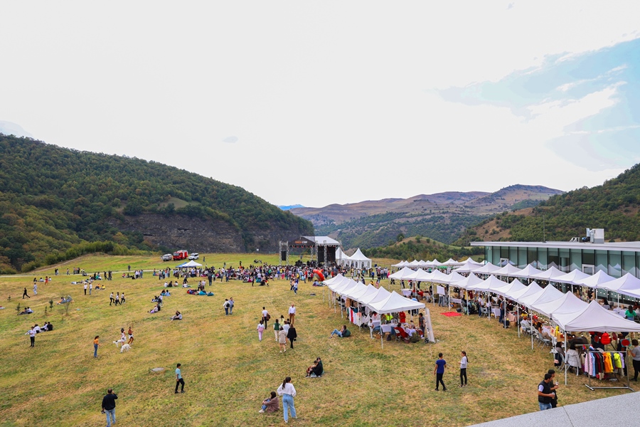 COAF Fest .jpg (274 KB)