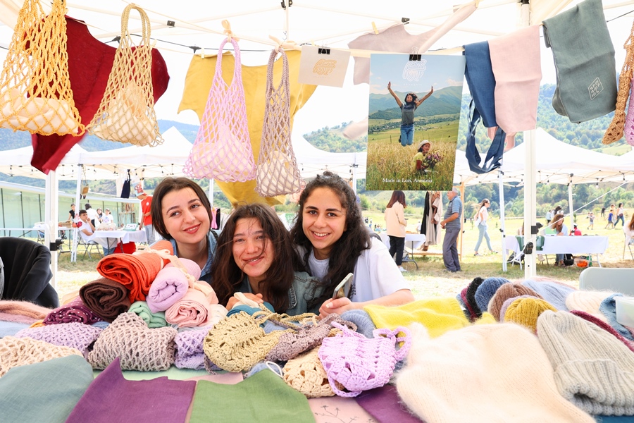 COAF Fest-1.jpg (338 KB)