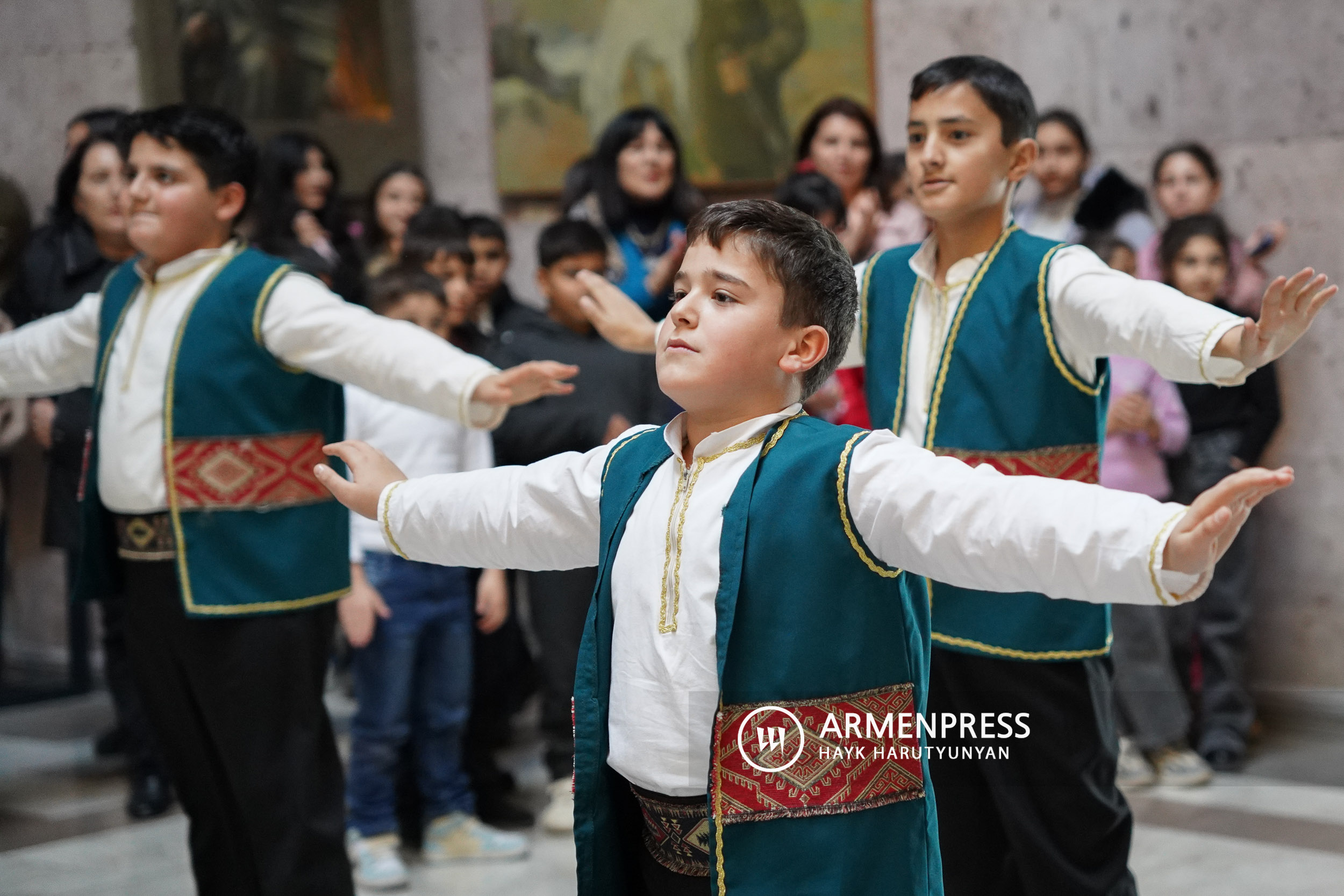 DSC02166.jpg (645 KB)