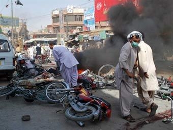 На митинге в Пакистане взорвалась бомба; 6 человек погибли, 10 ранены 