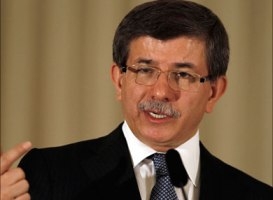 Davutoglu to ask Barzani not to support the Kurdish autonomy in Syria