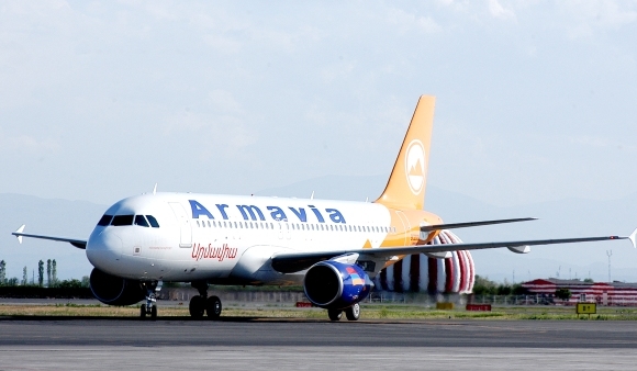 Авиабилеты звартноц. Armavia. Airport Zvartnots Armavia. Armavia питания борт. Президентский самолет Армении.