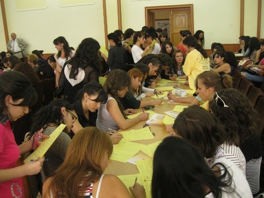 Արցախցի 750 կամավորներ դոնորագրվել են Ոսկրածուծի դոնորների հայկական 
ռեեստրում 