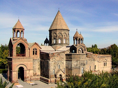 Armenian Apostolic Church blesses weddings of its adherents alone