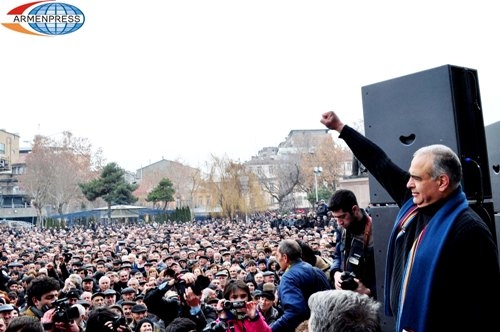Раффи Ованнисян продолжит свои митинги в областях Армении