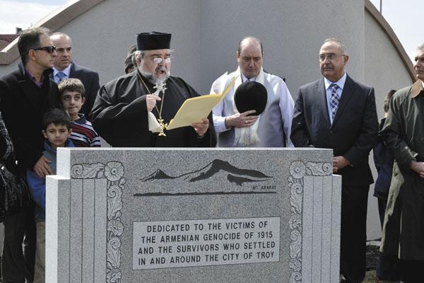 Monument dedicated to Armenian Genocide erected in Michigan