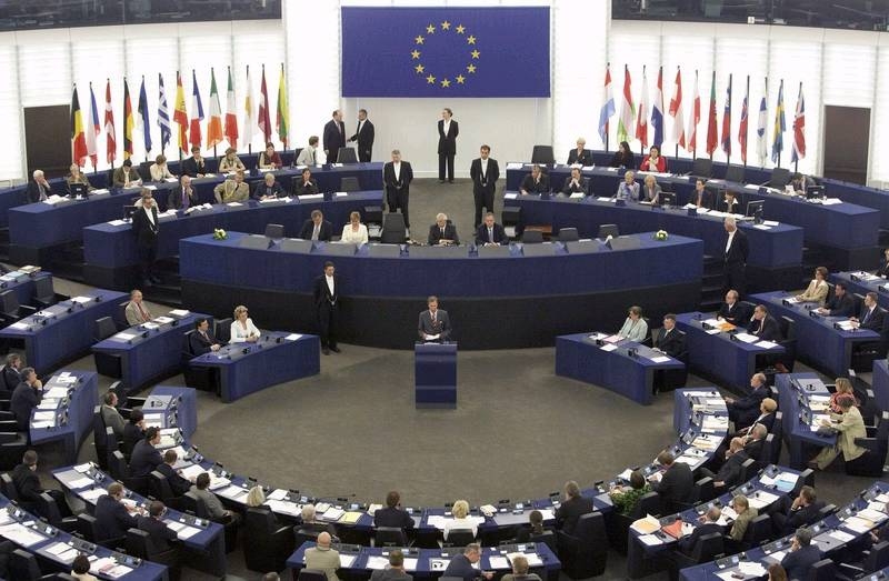 European Parliament condemned US intelligence activities  