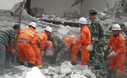 China earthquake kills 75