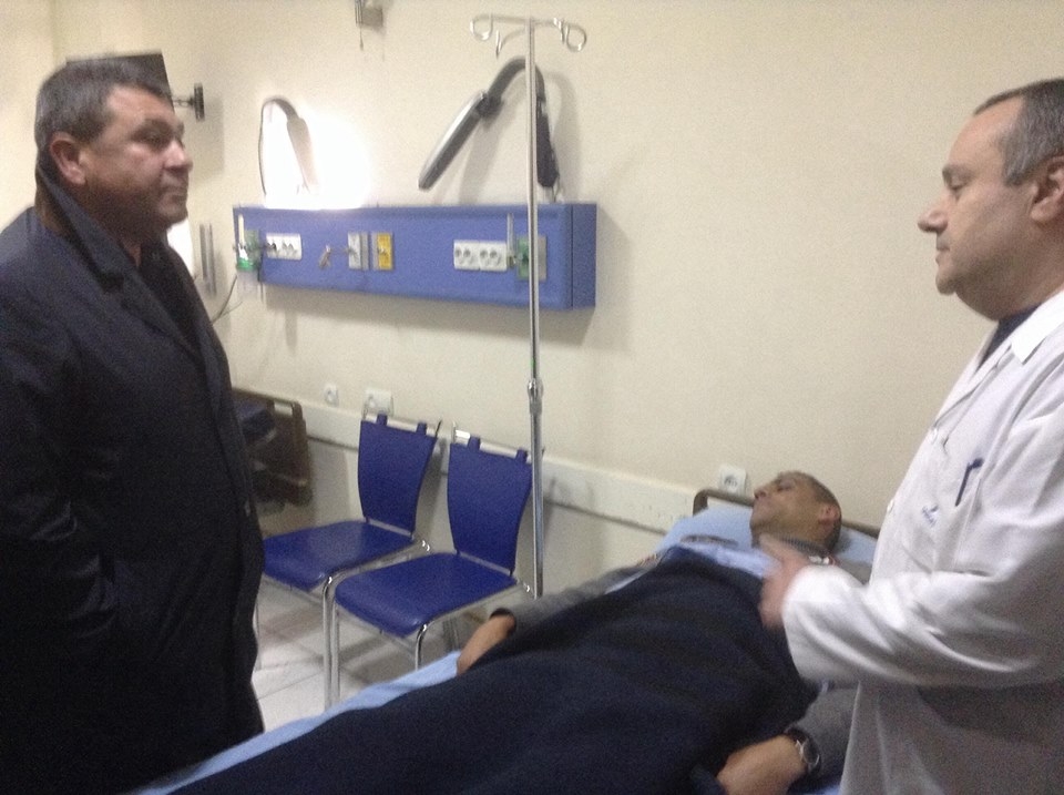 Armenia's police chief visits injured sercivemen in hospitals 