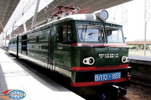 SCR increased efficiency of locomotive and car Fleets