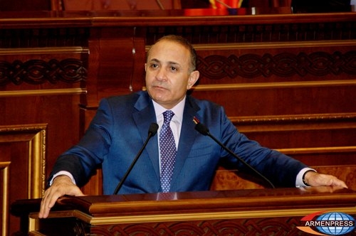 Armenia's Parliament Speaker promises to hold parliamentary discussion on gas issue