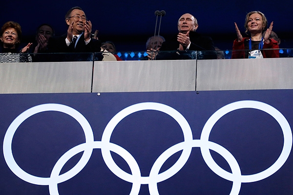 Путин считает недальновидными людьми тех, кто критикует Россию за Олимпиаду 
в целях конкуренции
