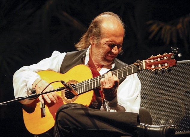 Умер легендарный гитарист фламенко Пако де Лусия