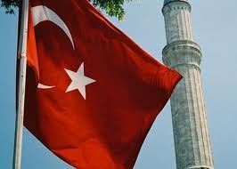 Быть турком невыносимо стыдно: турецкий поэт
