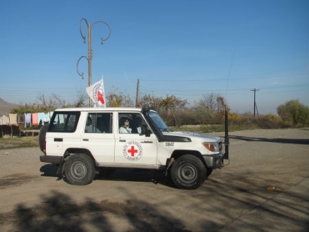 Армянский офис МККК подтвердил, что миссия в Чинари была приостановлена из-за 
выстрелов