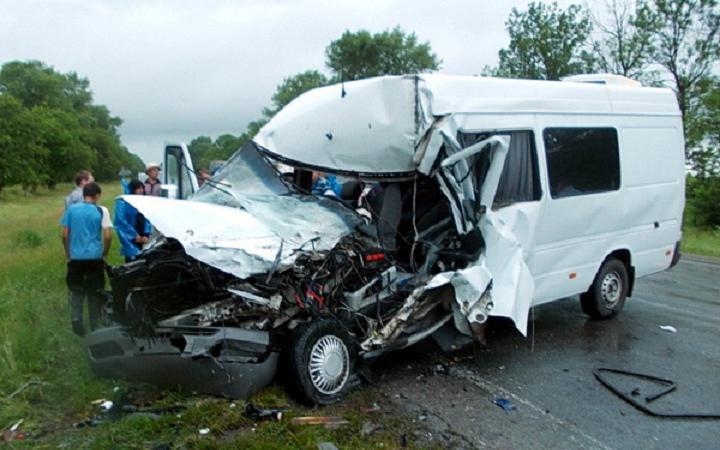Травмы пассажиров от аварии микроавтобуса  граждан РА  в Ставрополе  не  серьезные 