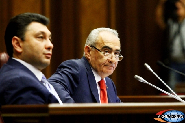 Armenia’s deputies welcome Greek Parliament’s decision