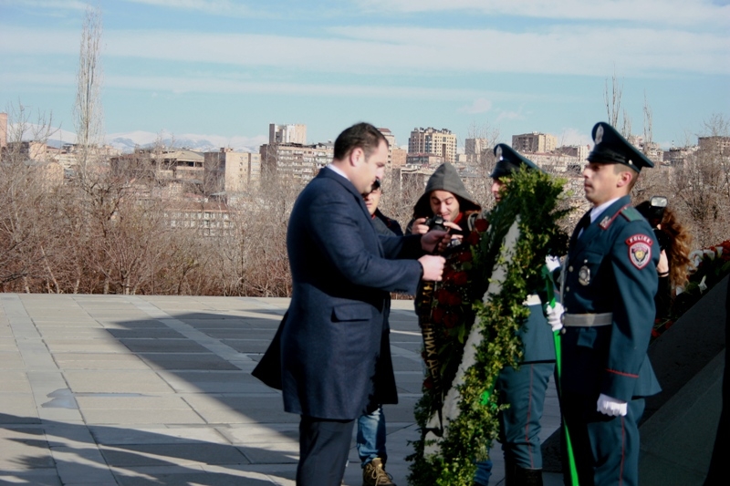 Министр внутренних дел Грузии воздал дань чести памяти жертв Геноцида