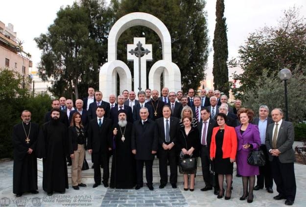 Chairman of Armenia’s Parliament meets with Armenian community of Cyprus