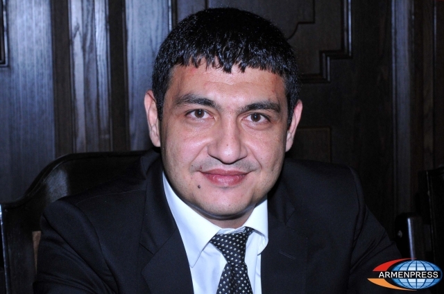 Карапет Гулоян  назначен на должность губернатора Котайка 