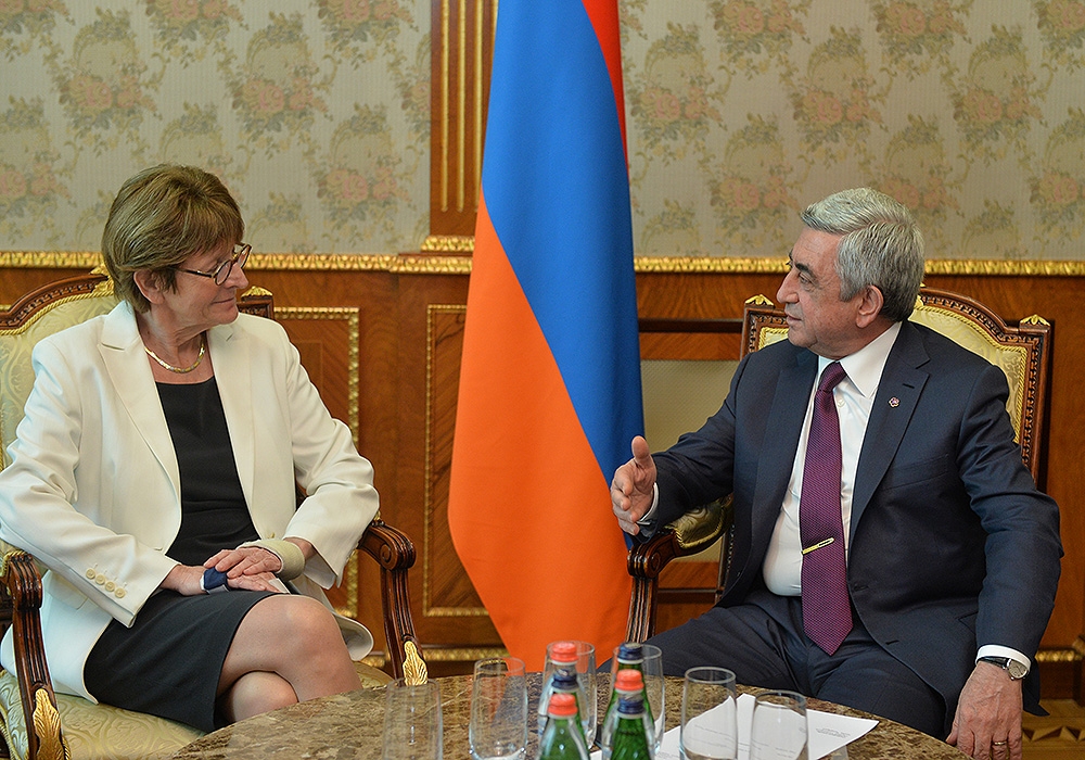 President Serzh Sargsyan praised CoE’s support to democratic reforms taking place in 
Armenia