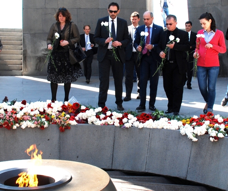 GRECO delegates visit Tsitsernakaberd Armenian Genocide Memorial
