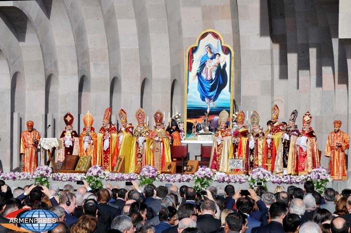 Canonization ceremony of Armenian Genocide victims kicks off: LIVE