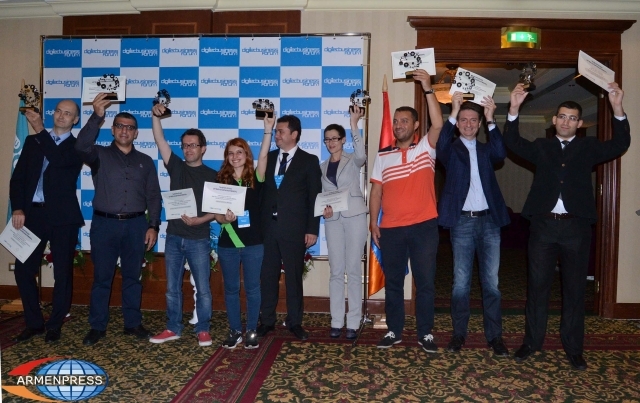 ՏՏ լուծումներն իրենց բիզնեսում հաջողությամբ կիրառող 8 ընկերություն 
արժանացավ «Դիջիբիզնես» մրցանակի