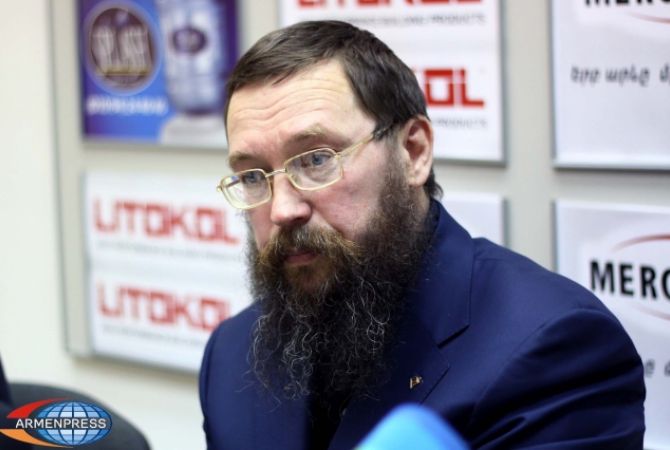  Russian wealthy businessman included in Azerbaijani “black list” invites everybody to NKR