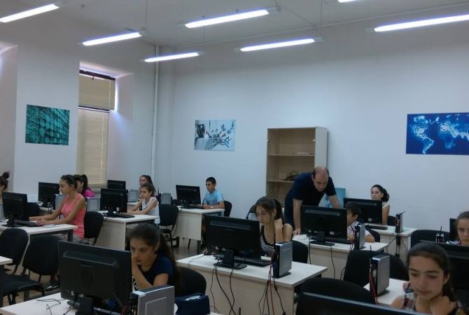 200 schoolchildren reveal secrets of programming at Gyumri Information Technologies Center