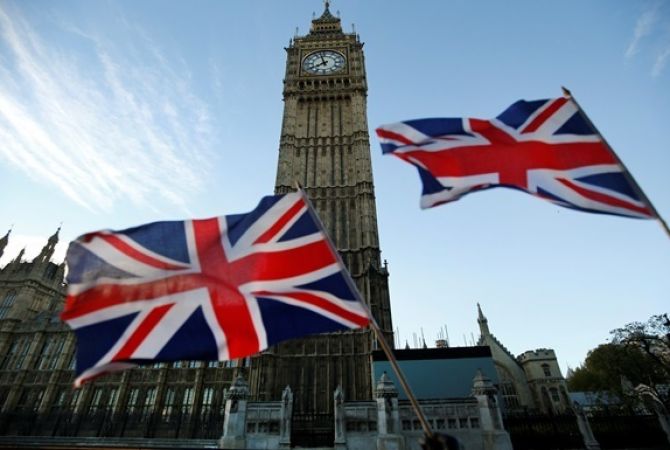 Часть британского кабмина выступает против раннего проведения референдума о 
членстве в ЕС
