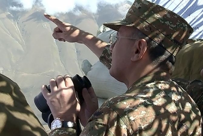 Minister Ohanyan pays working visit to 2nd Army Corps